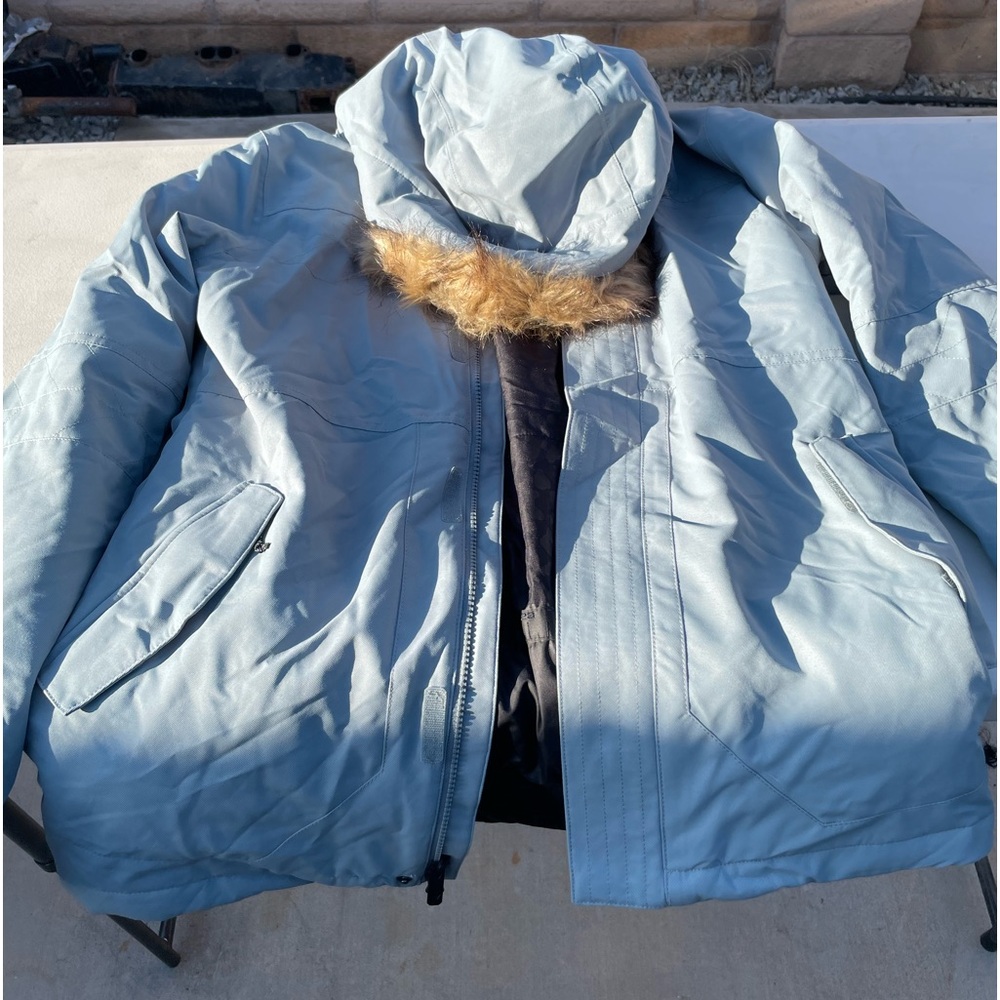 Volcom snow boarding jacket